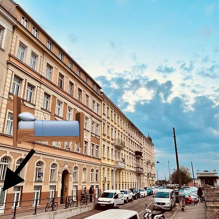 Bahira Schoenbrunn Виена Екстериор снимка